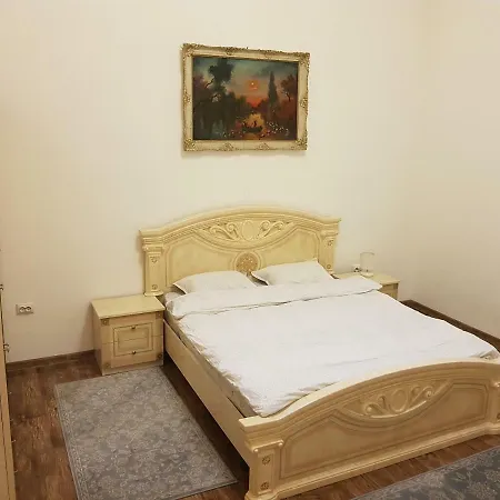 Le Chateau - Old Town Διαμέρισμα *