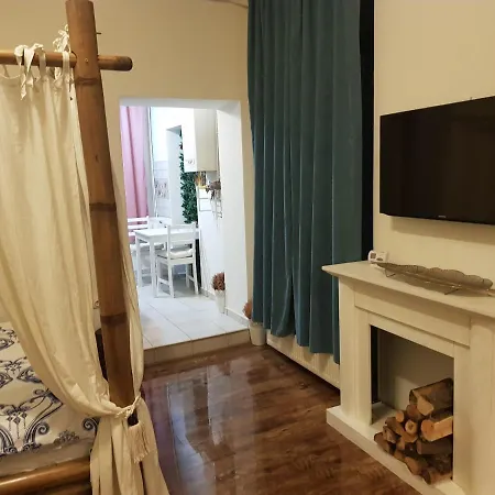 Le Chateau - Old Town Appartement *